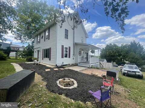 615 CHESTNUT ST, DELTA, PA 17314