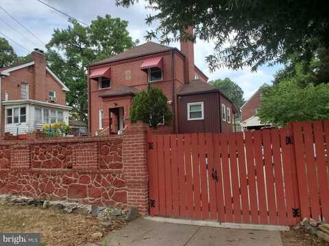 5201 VARNUM ST, BLADENSBURG, MD 20710