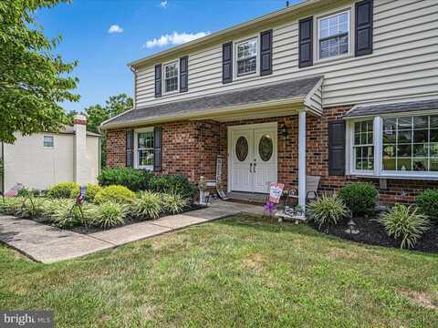 2306 PATRICIA DR, BROOMALL, PA 19008