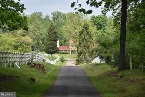 2045 BETHEL RD #FARMHOUSE, LANSDALE, PA 19446