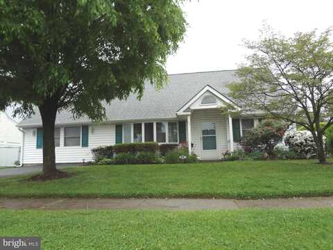 91 CARDINAL RD, LEVITTOWN, PA 19057