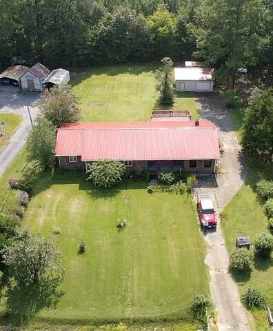 128 Farmers Chemical RD, Cofield, NC 27922