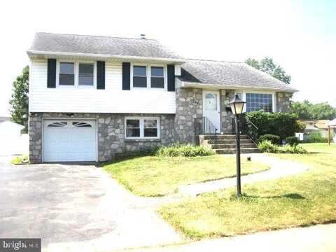 324 PATTON AVE, BROOKHAVEN, PA 19015