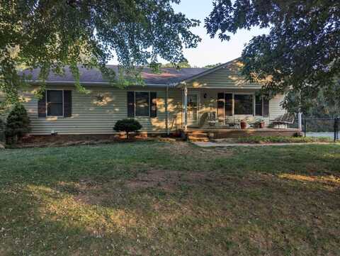 1856 OLD GREENVILLE RD, STAUNTON, VA 24401