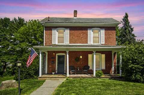 735 Second Street, Radford, VA 24141