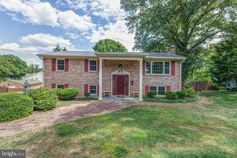 8305 ACCOTINK RD, LORTON, VA 22079