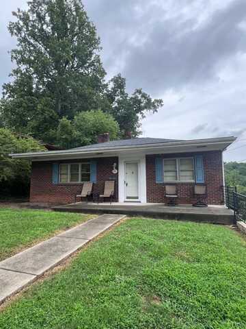 1111 Oakgrove Avenue, Martinsville, VA 24112