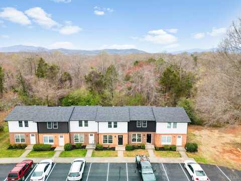 178 Dulwich Drive, Amherst, VA 24521