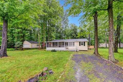 335 Outer Drive, Coolbaugh, PA 18466