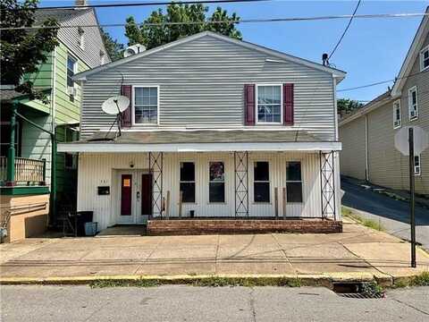 731 Front Street, Catasauqua, PA 18032