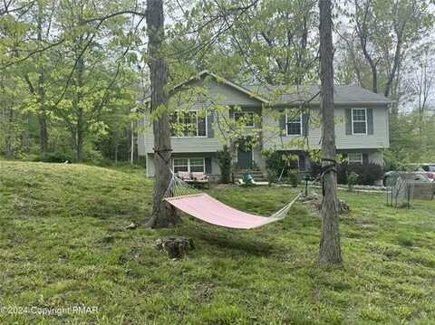 1129 Evergreen Lane, Pocono, PA 18326