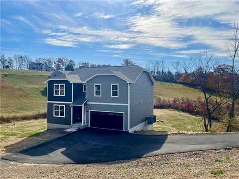 9 Mooreland Lane, West Penn, PA 17960