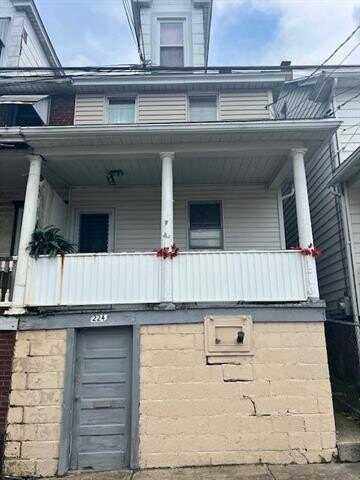 224 West Water Street, Lansford, PA 18232