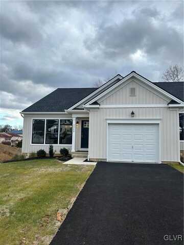 2848 Norton Avenue, Palmer, PA 18045