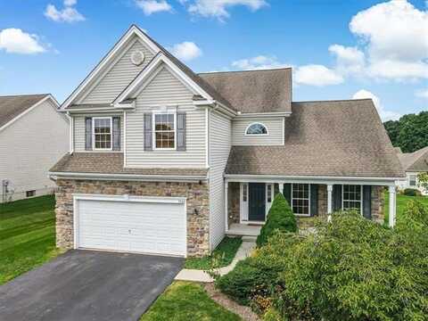 1364 Fox Ridge, Forks, PA 18040