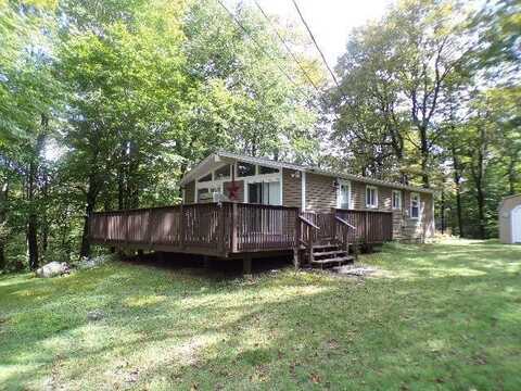 295 Lookout Point Road, Barrett, PA 18325