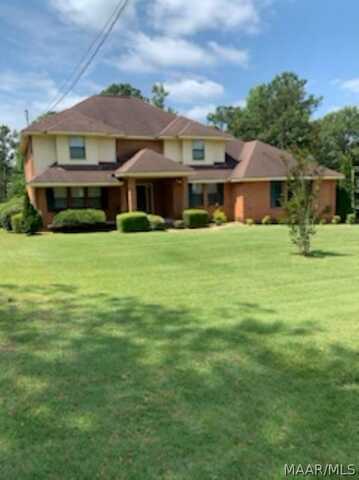 606 Lakeview Drive, Tuskegee, AL 36083