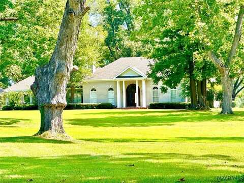 102 Fort Deposit Road, Fort Deposit, AL 36032