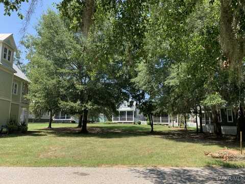 68 Carriage House Lane, Pike Road, AL 36064