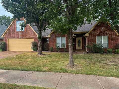 1303 E RAIN LAKE, Collierville, TN 38017