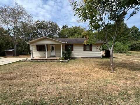 306 MORRIS, Clifton, TN 38425