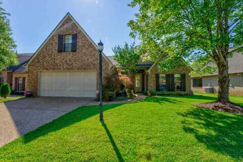 3184 SEA RAY, Lakeland, TN 38002