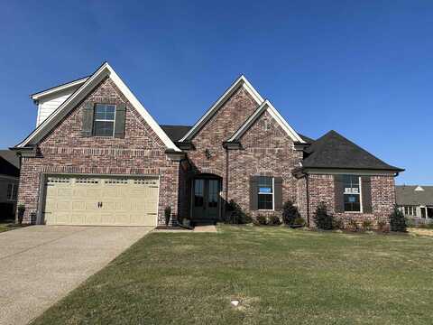 135 MISTY MEADOW, Oakland, TN 38060