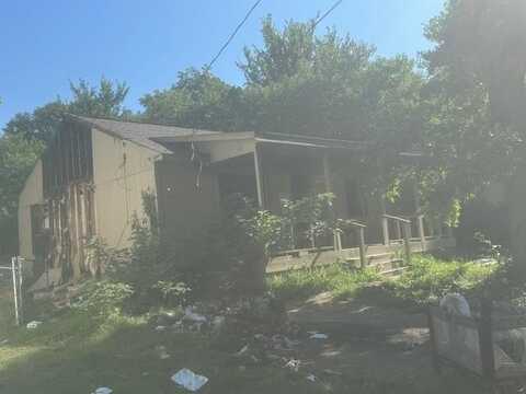 1944 PINEDALE, Memphis, TN 38127