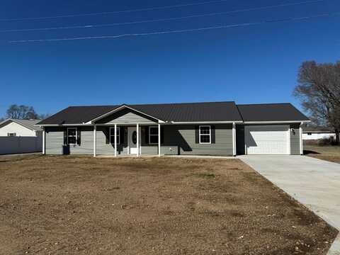 902 C Street, Malden, MO 63863