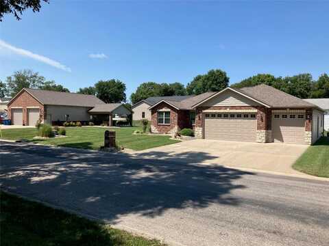 399 E 4th St, Aviston, IL 62216