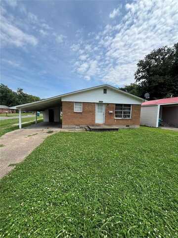 701 Eastwood, Caruthersville, MO 63830