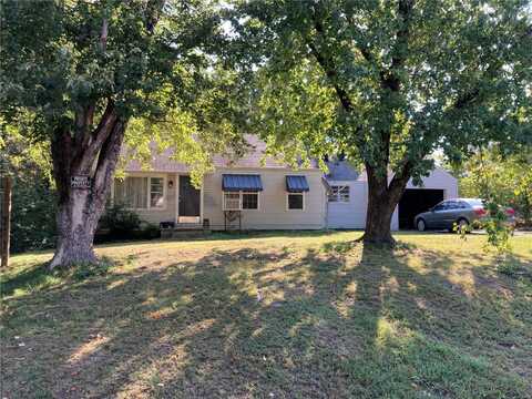 1112 Cole Avenue, Poplar Bluff, MO 63901