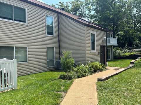 1301 Glendale Gardens, Glendale, MO 63122