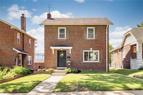 6704 Chamberlain Avenue, University City, MO 63130