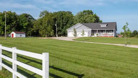 3893 HWY EE, Owensville, MO 65066