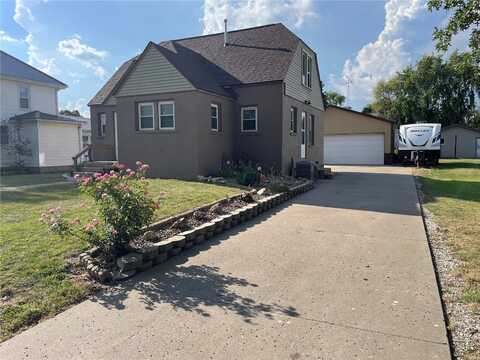 309 West McPike Street, Vandalia, MO 63382