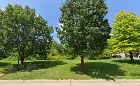 29 Stonebridge Crossing Drive, Maryville, IL 62062