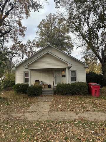 338 East Gladys Street, Sikeston, MO 63801