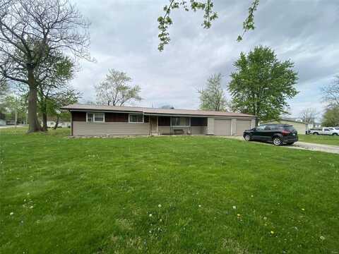 514 North 1st Street, Witt, IL 62094