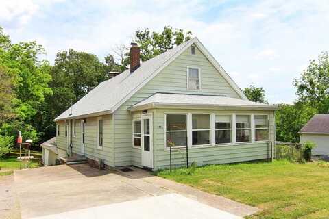 1438 N West End Boulevard, Cape Girardeau, MO 63701