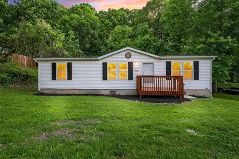 5621 Dillon Road, High Ridge, MO 63049