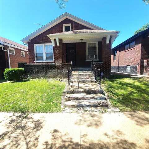 4718 Kossuth Avenue, Saint Louis, MO 63115