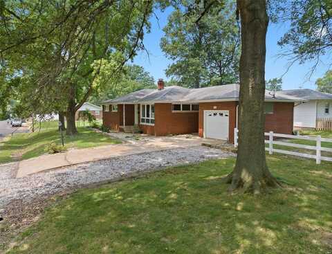 1305 21st Street, Highland, IL 62249