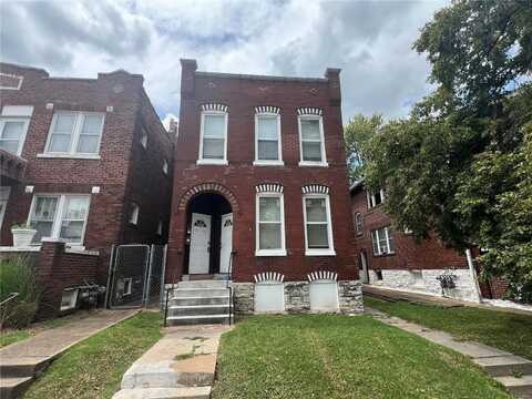 920 Bates Street, Saint Louis, MO 63111