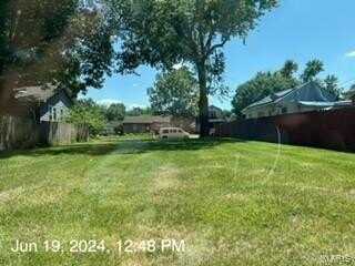 2515 E 24th Street, Granite City, IL 62040