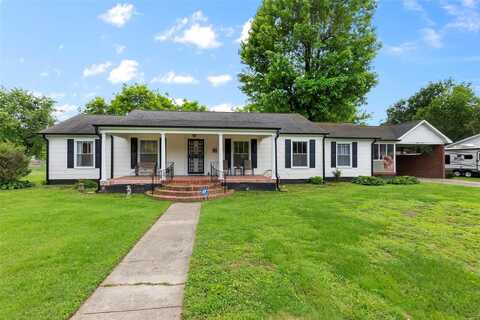 1405 Cypress Street, Charleston, MO 63834