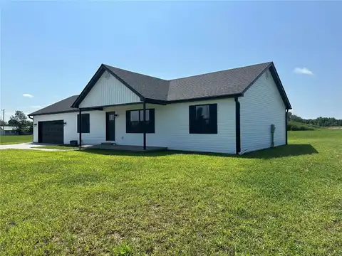 906 SCHUENEMEYER Road, Owensville, MO 65066