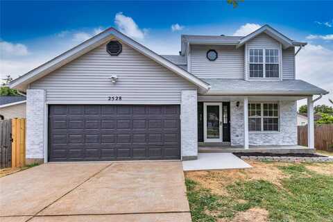 2528 Golden Gate Drive, Imperial, MO 63052