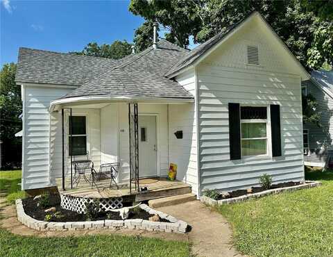 406 Franklin Street, Fredericktown, MO 63645