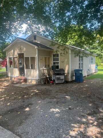 604 North Third, Hayti, MO 63851